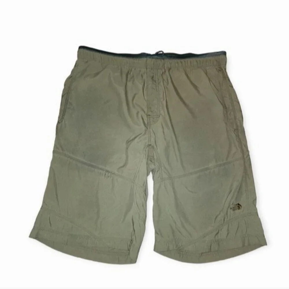The North Face Army Green Nylon Hiking Shorts Men's Size‎ L